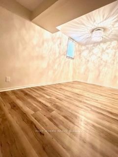 397 Simcoe Rd Lower