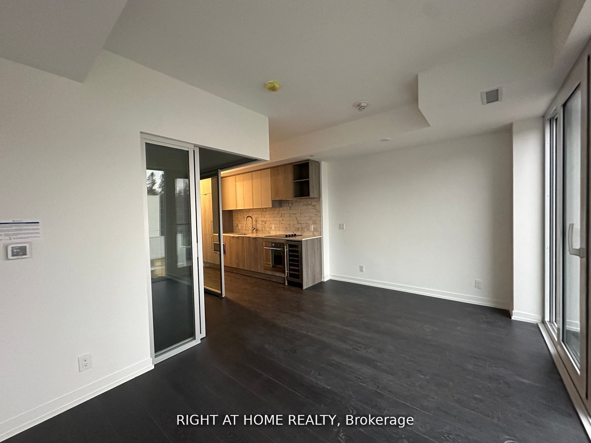 2020 Bathurst St 320