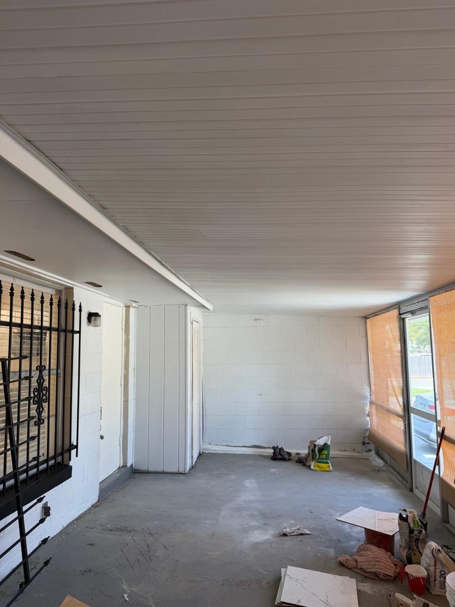 2711 Willow Run