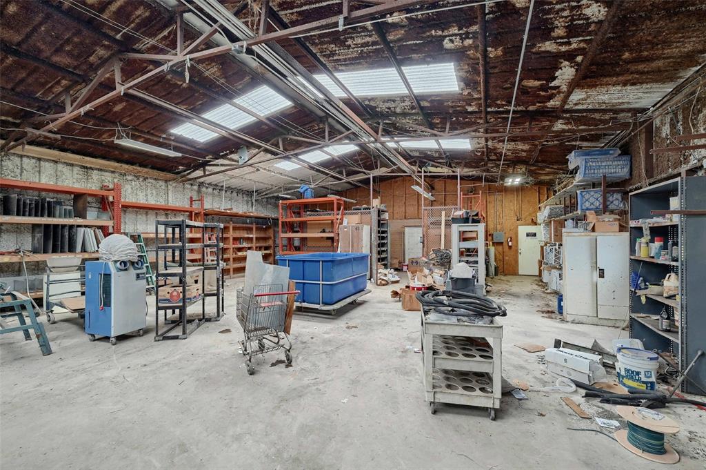 18987 W Us Highway 82