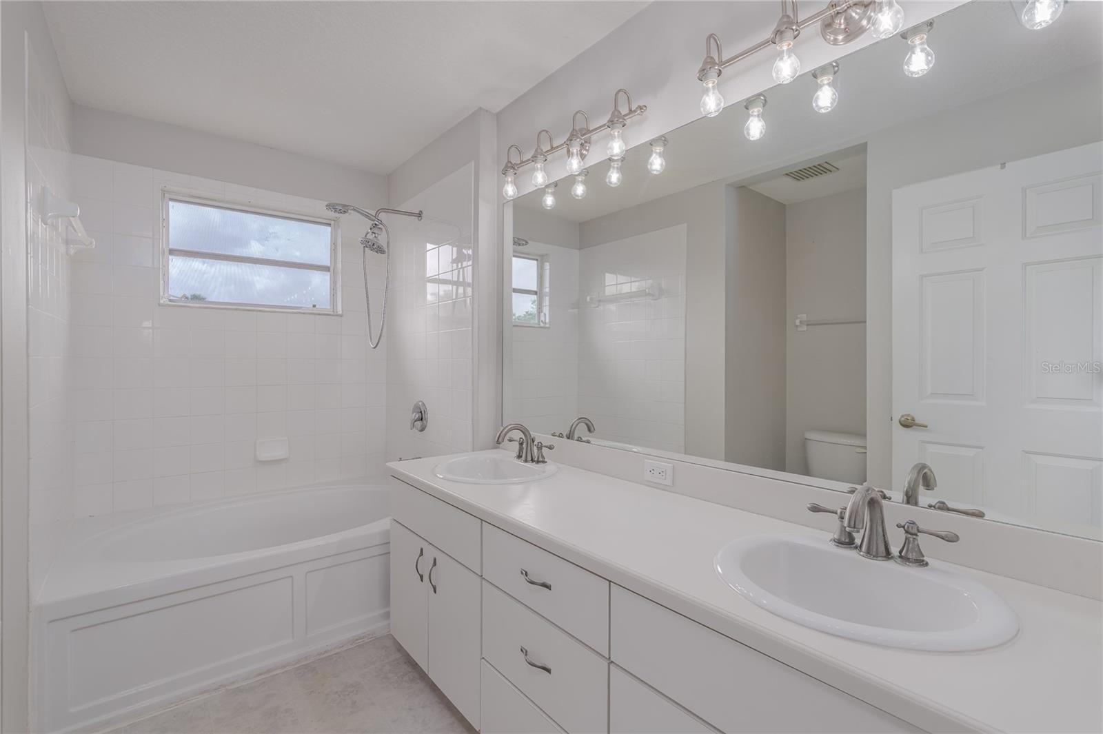 3903 Day Bridge Place