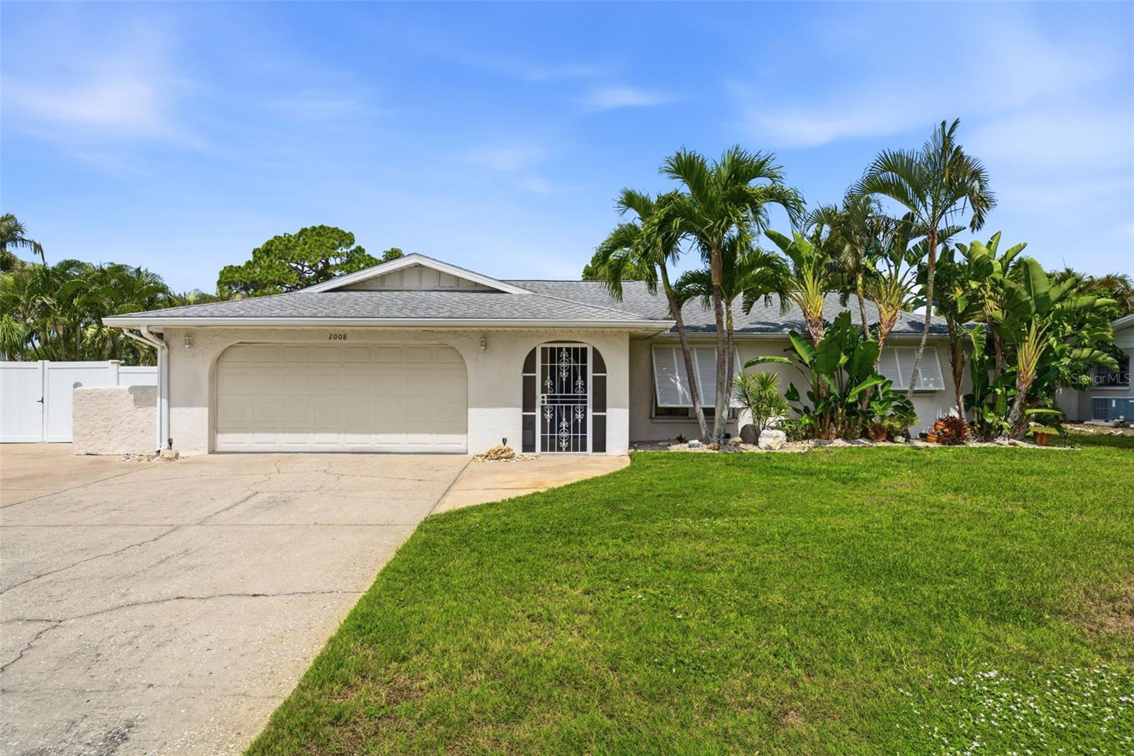 2008 39th Street W