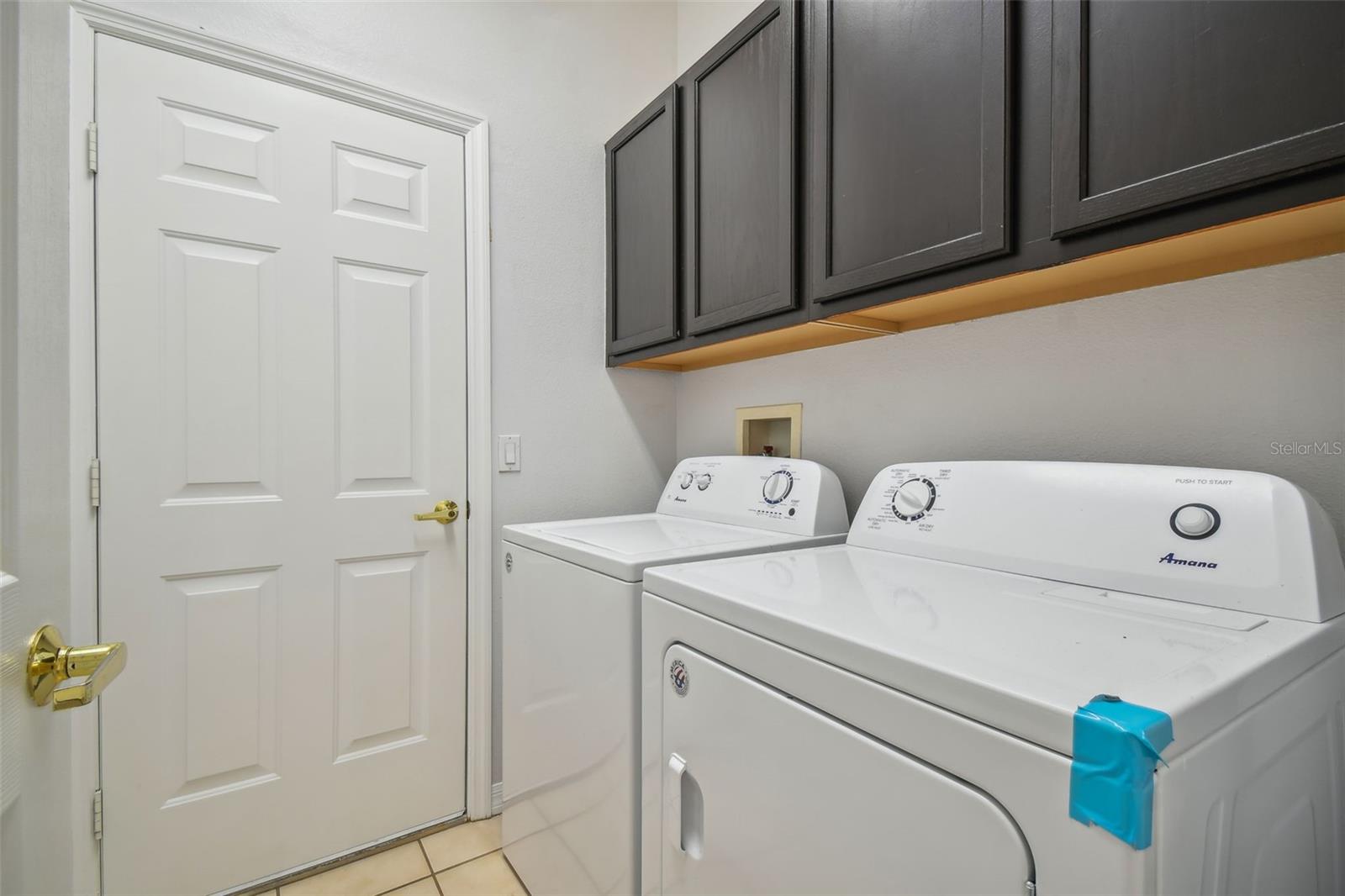 3124 Banyan Hill Lane