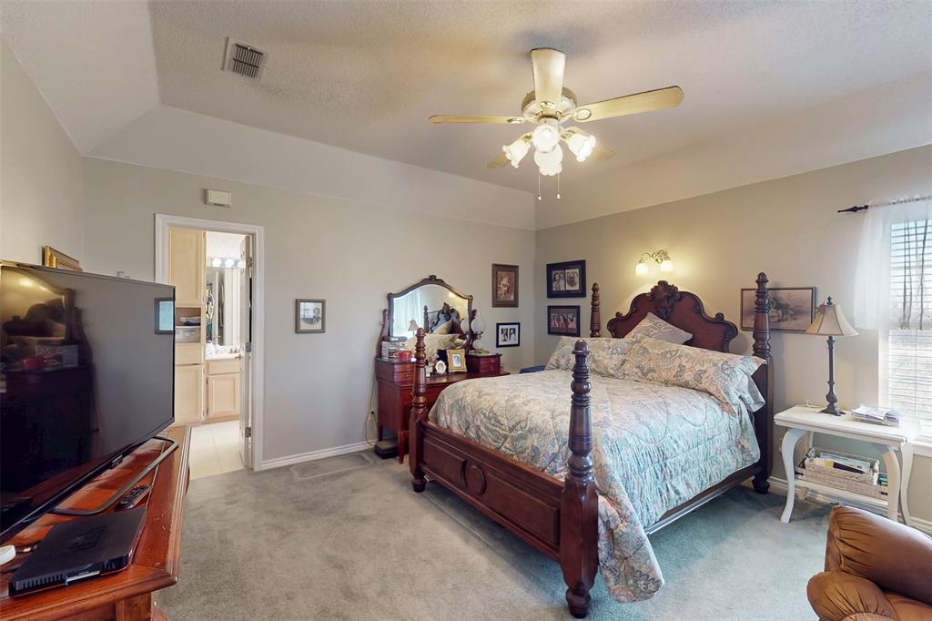 1208 Private Road 1399