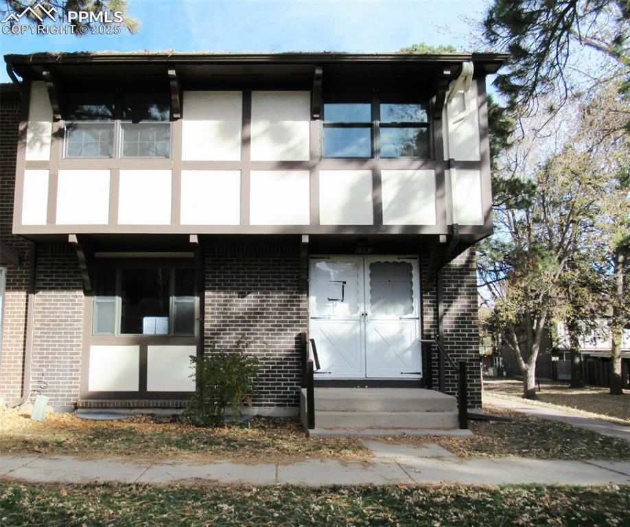 Spacious 2 Story with a basement. Enviable end-unit townhome with a fenced back patio and two covered parking spaces directly in back. Conveniently located between two major corridors, close to shopping, restaurants, Palmer Park entrance, and schools. The main level entry opens up to a large living room that leads into the kitchen, dining, and half bath. There's access to the patio from the dining area and the sliding door brings in lots of natural light. A serving shelf connected to the kitchen makes it easy to take your meals on the cozy patio. A storage shed off the patio will hold all your extras, and there's also an area to do some gardening. The upper level offers a large primary suite with separate vanities, two walk-in closets, and a private shower area. There are two additional bedrooms on the upper level with nice-sized closets and a full bathroom. The basement offers a large family room, laundry room and a large unfinished area that could be used for storage, a workshop, or a fourth bedroom. There are also rough-ins to complete a fourth bathroom in the basement, if you so desire.Lots of storage throughout this home with under-stair storage, basement room, generously sized closets and pantries with shelving. Central AC will keep you cool in the summer months. This lovely complex features a clubhouse with a swimming pool, sauna, fitness room, playground, with pool tables just steps from the front door. Possible Seller Incentives. Come see this great townhome today!