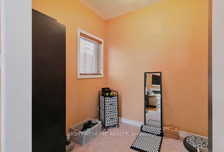 81 Fermar Dr