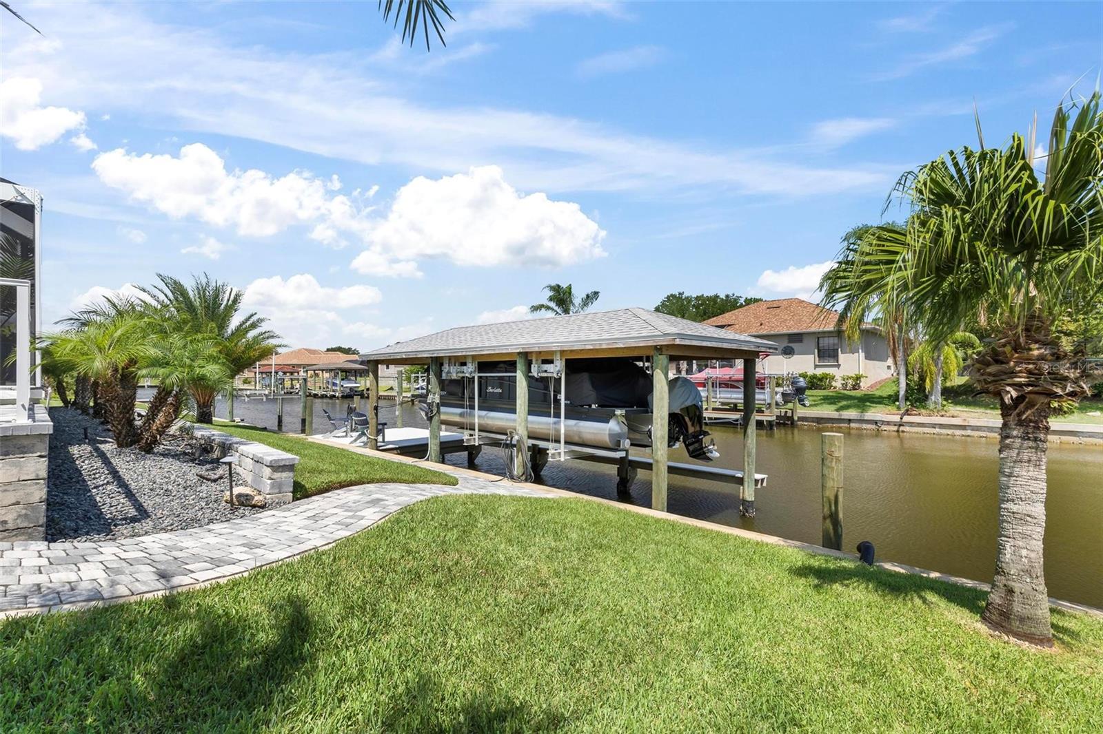 6 Colony Court