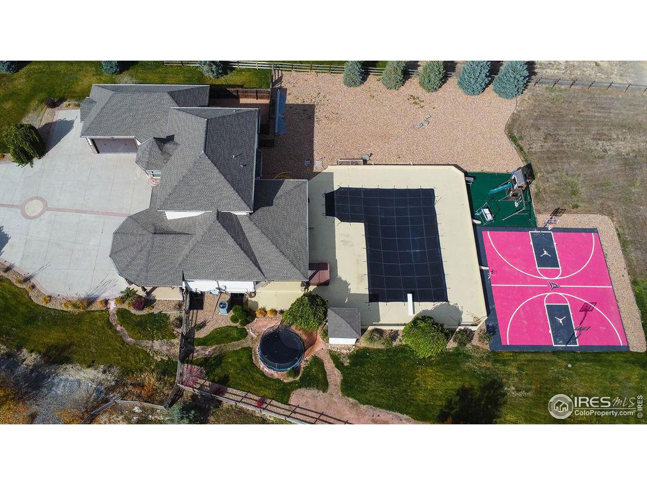 8734 Longs Peak Cir
