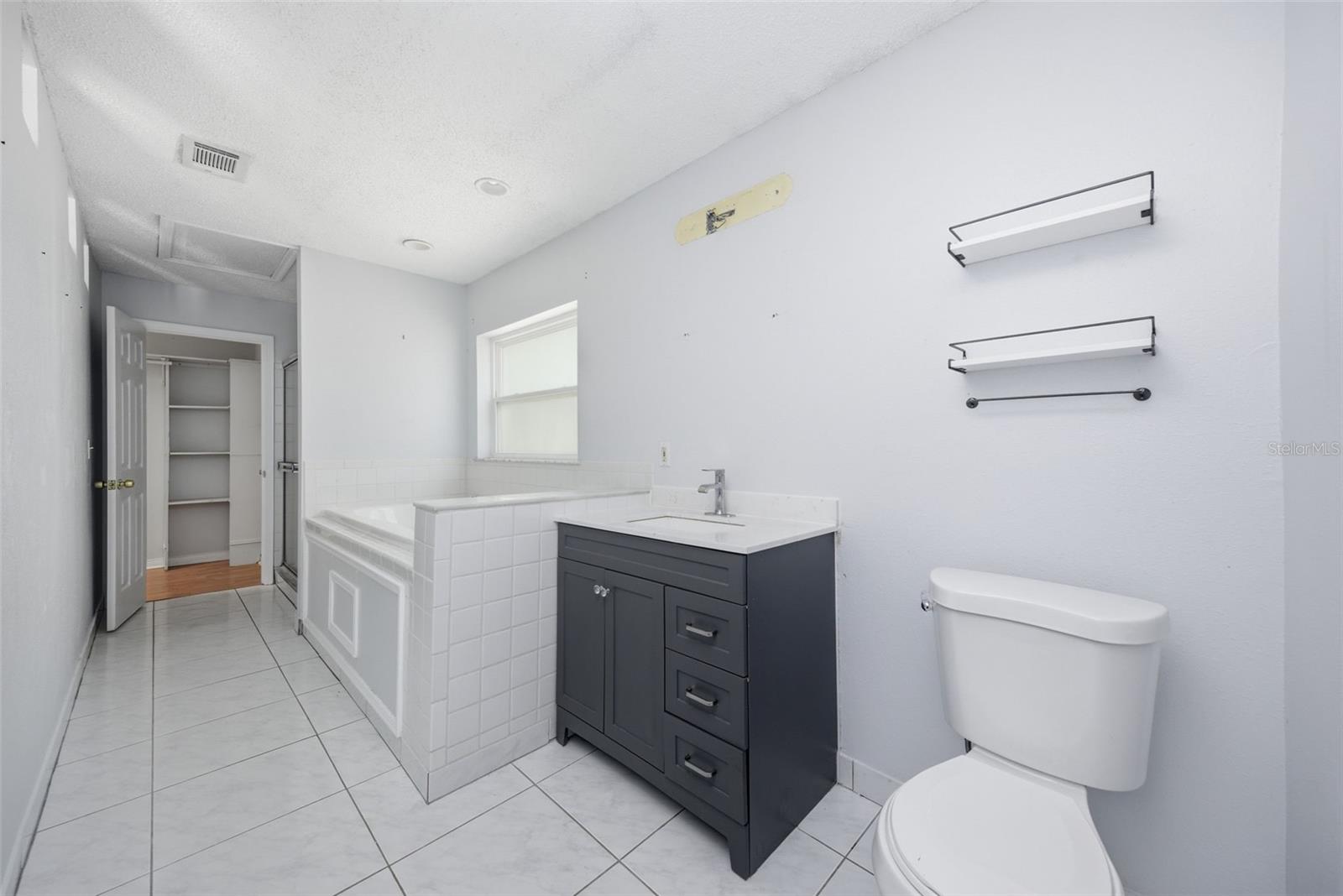 11410 Thomas Road