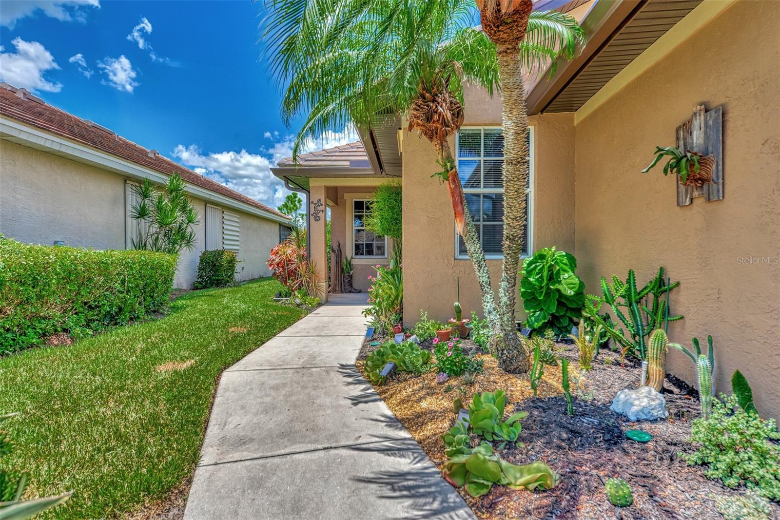 3275 Osprey Lane