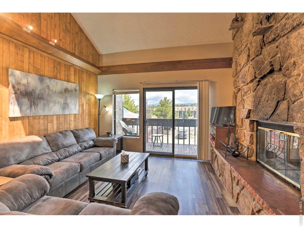 83 County Road 8400 A9