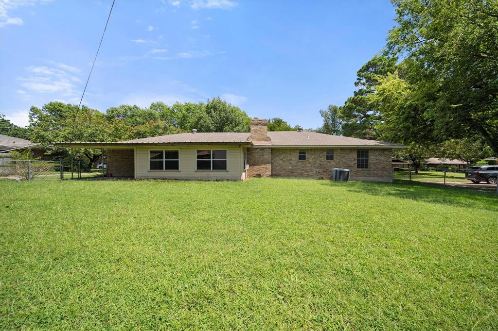 2812 Winfield Drive