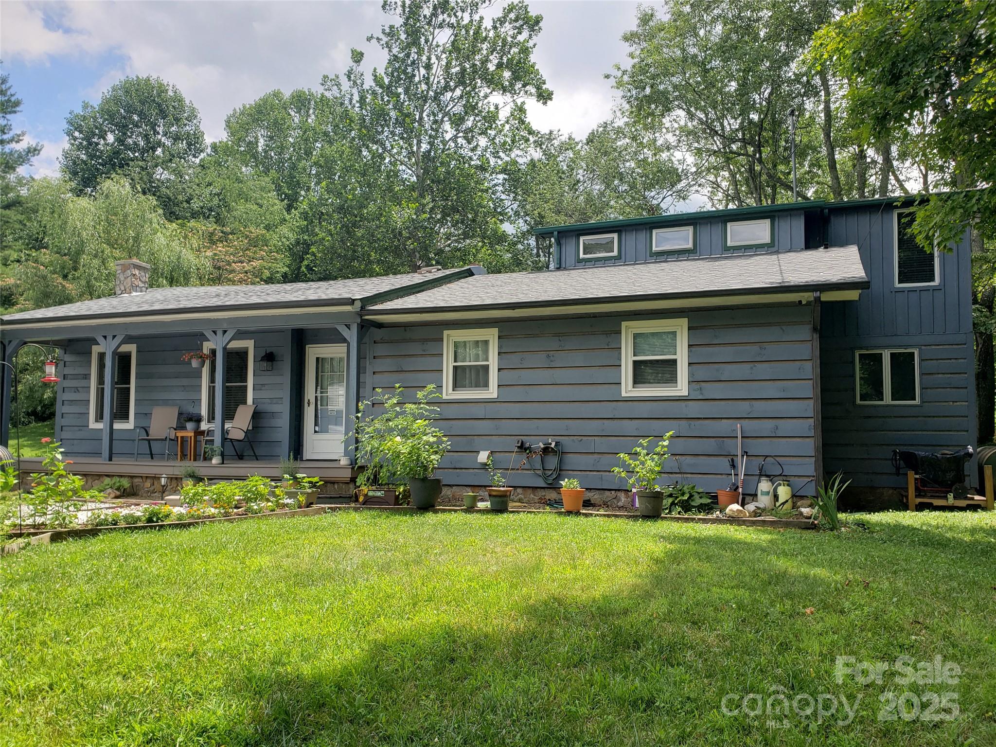 1055 Stagger Weed Road