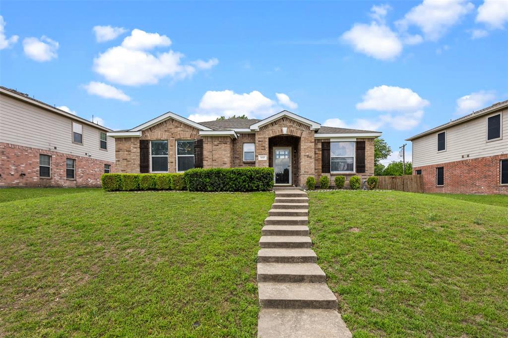 1117 Beeblossom Drive