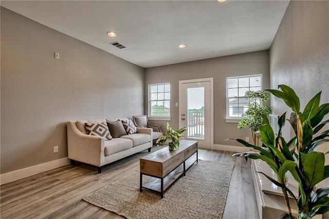 Spacious 2-Bedroom Euless Retreat with Granite Elegance and Guest Suite – 1050 Sq Ft of Comfort!Awaken to the perfect blend of comfort and style at Pinnacle Circle, Apt 1205, in the heart of Euless, TX. This spacious two-bedroom, two-bathroom apartment offers a generous 1050 square feet of beautifully designed living space, ideal for modern living. The heart of the home is the kitchen, where sleek granite countertops provide both elegance and durability, perfect for culinary creations or casual dining. Whether you’re hosting a loved one or a guest, the thoughtful inclusion of a guest suite ensures privacy and comfort for all. Both full bathrooms offer a serene retreat, making daily routines feel like a spa experience. The open floor plan invites natural light to dance across the living spaces, creating a warm and inviting atmosphere. Nestled in a vibrant community, you'll enjoy easy access to local amenities, dining, and entertainment. This apartment is not just a place to live, but a place to thrive. Experience the convenience of contemporary living with everything you need right at your doorstep. Make Pinnacle Circle, Apt 1205, your next home, where every day is an opportunity to enjoy life’s simple pleasures.