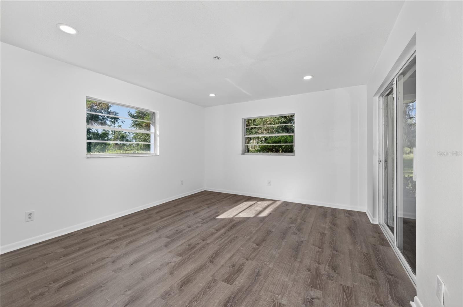 2751 Park Avenue