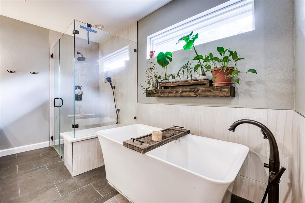 3604 Lake Tahoe Drive