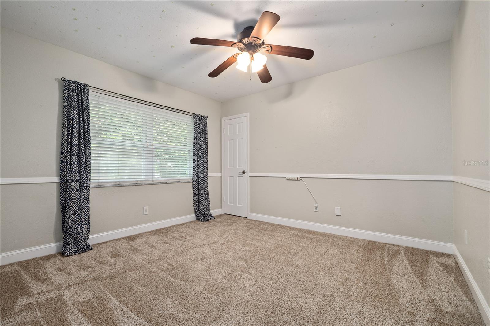 13307 Meadowwood Court