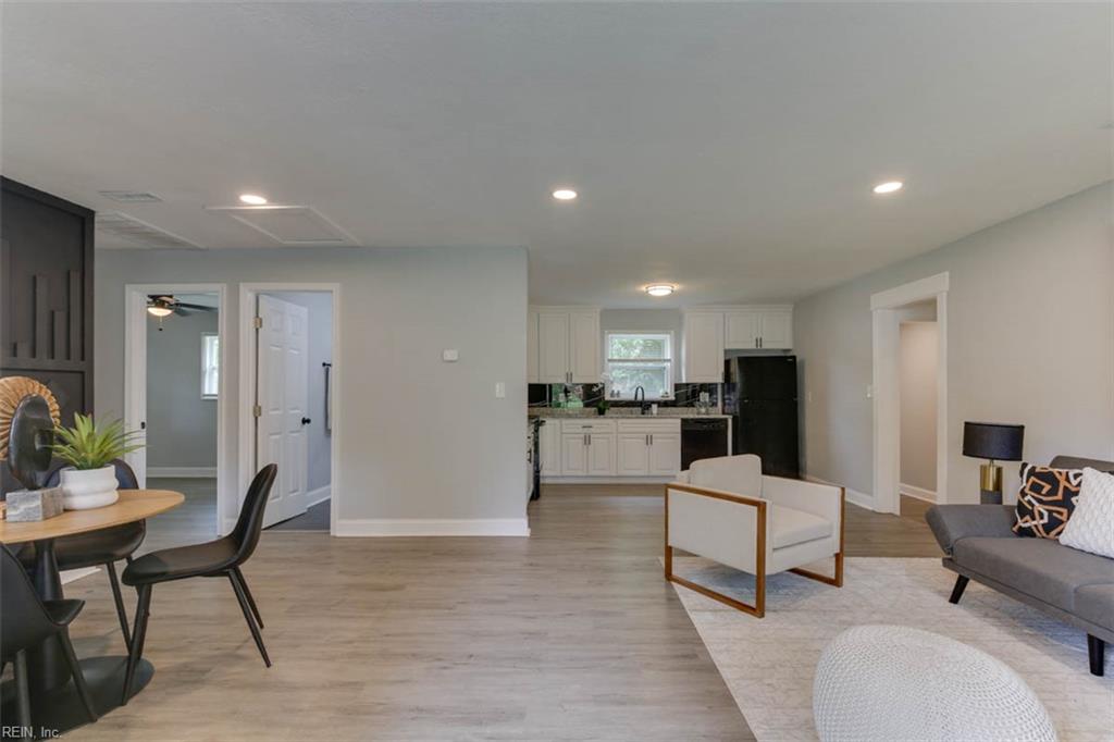 5212 Cape Henry Avenue, Norfolk, VA 