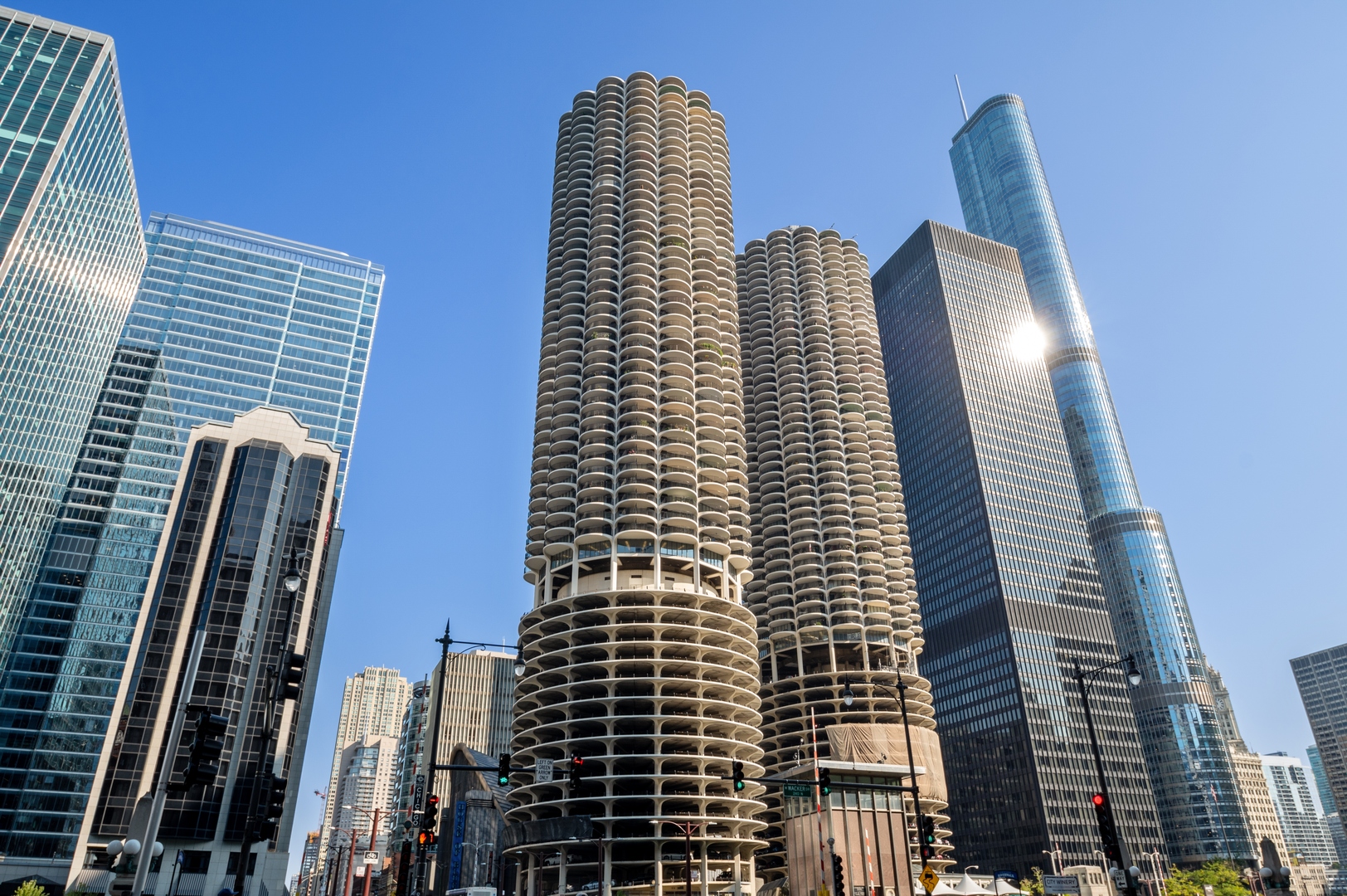 Marina City Chicago Chicago Condos 1 Bedroom or Studio