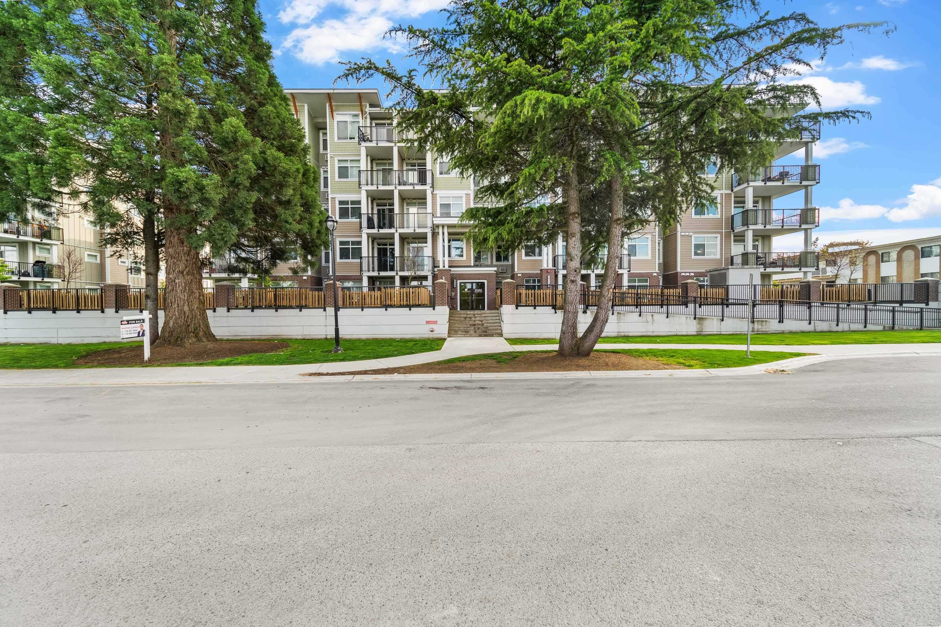 20686 Eastleigh Crescent 414