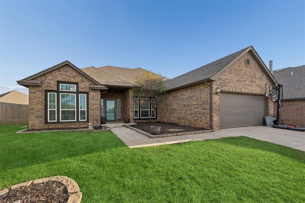 You’re going to love the layout and livability of this 3-bedroom, 2-bath home with a private office and thoughtful design throughout. Whether you work from home, need a quiet study, or want a flexible bonus space for hobbies or a playroom, the dedicated office gives you the versatility to make it your own. The split-bedroom floor plan creates the perfect balance of togetherness and privacy, with the primary suite set apart from the secondary bedrooms.The kitchen is both stylish and functional, featuring granite countertops and plenty of space to cook and gather. A dedicated laundry room keeps things organized, while the 2-car garage adds everyday convenience.Out back, you’ll find a generously sized yard ready for entertaining, pets, or simply enjoying some Oklahoma sunsets. And with a great location near restaurants, shopping, and easy access to everything you need, this home truly stands out.To top it off, a new roof will be installed before closing, and the seller is offering $2,000 to use however you need—whether that’s toward closing costs, an interest rate buy-down, or making the space your own with fresh paint.