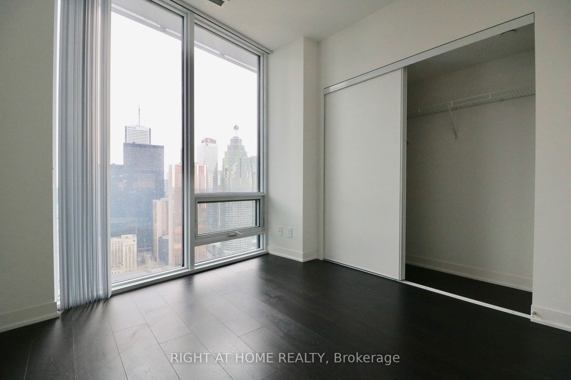 88 Harbour St 4904