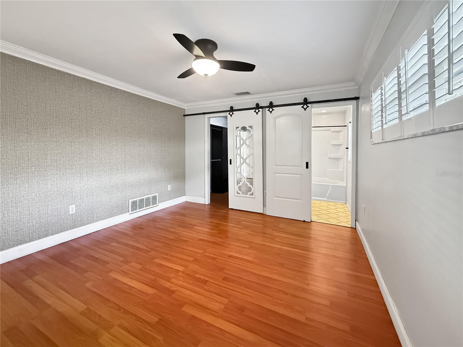 1011 Winding Oaks Drive