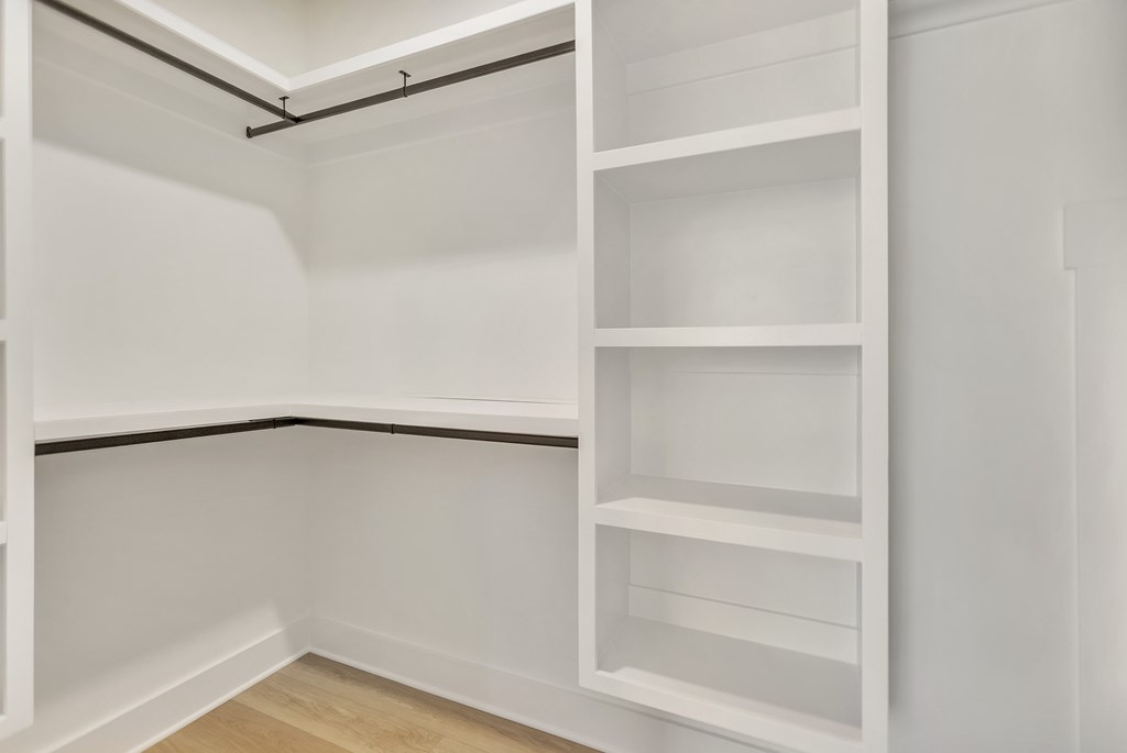 304 Abercrombie Point