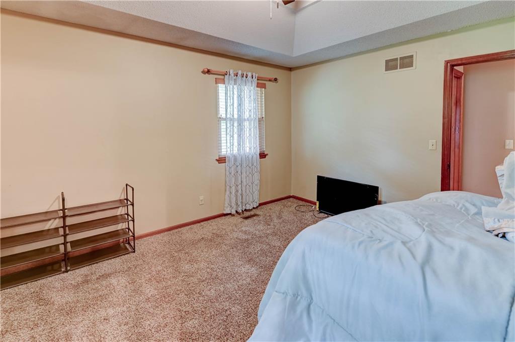 1401 NE 114th Street