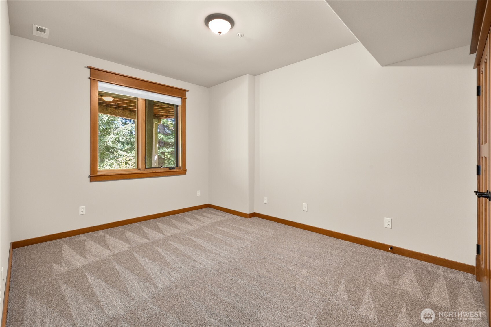 2 bedrooms just a like downstairs.