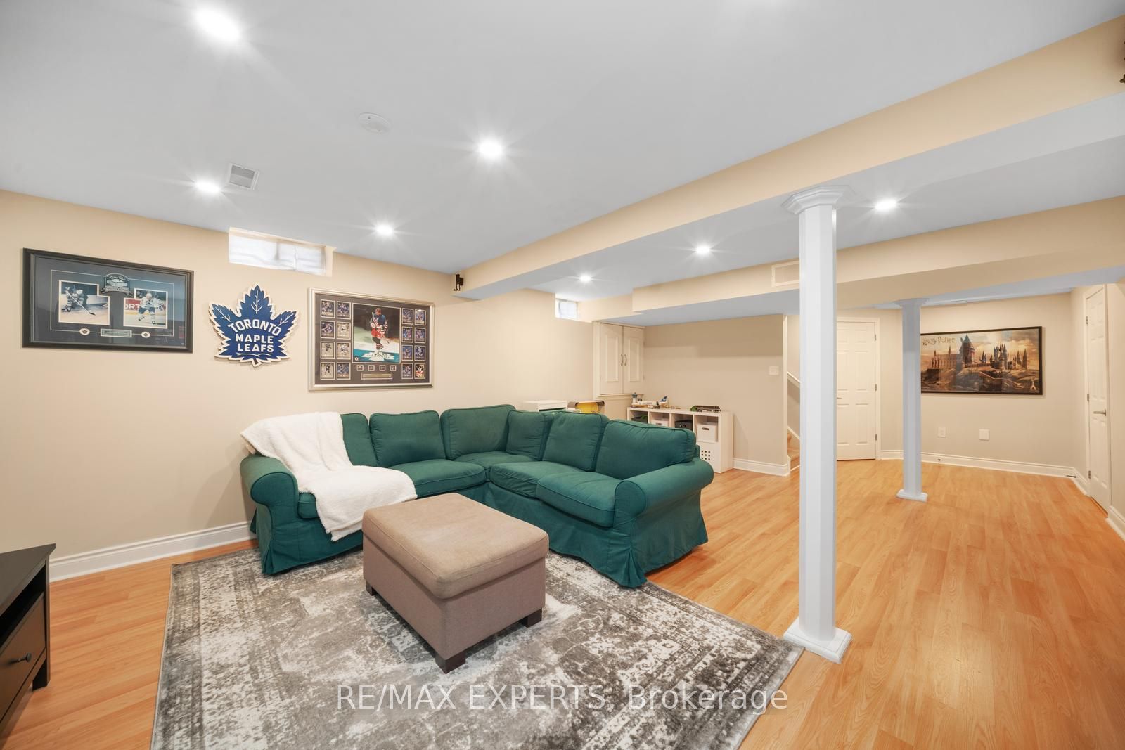 21 Terrastone Crt