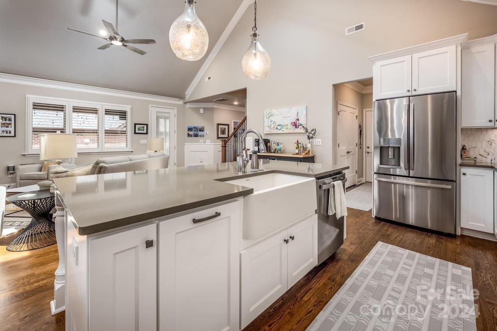 1446 Spring Ridge Lane