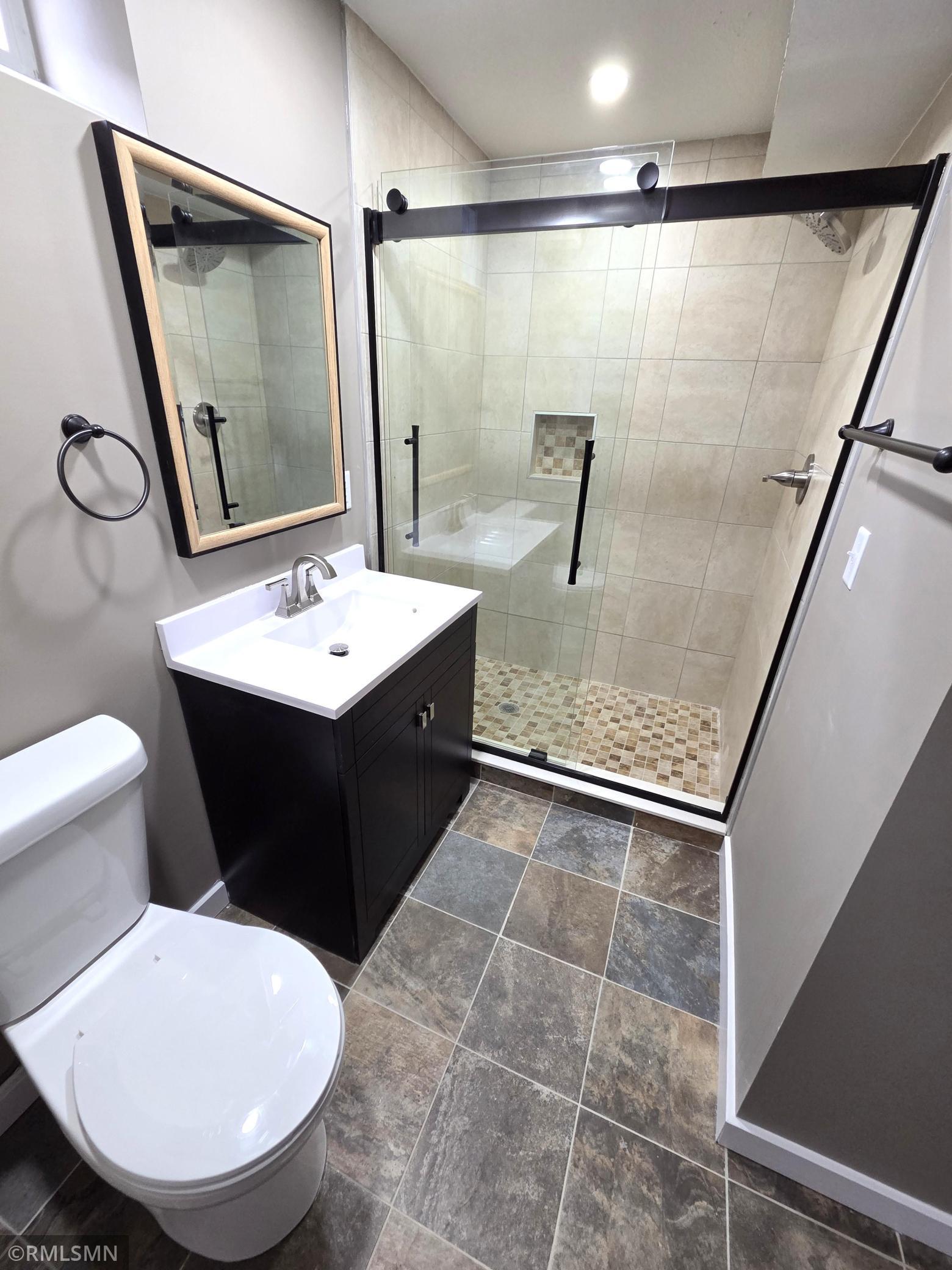 11209 Independence Avenue N