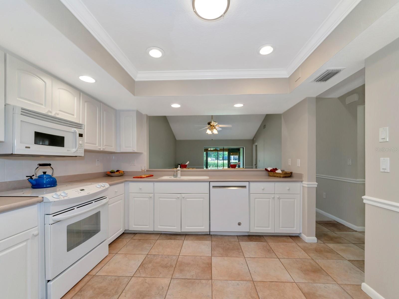 4503 Lake Vista Drive 4