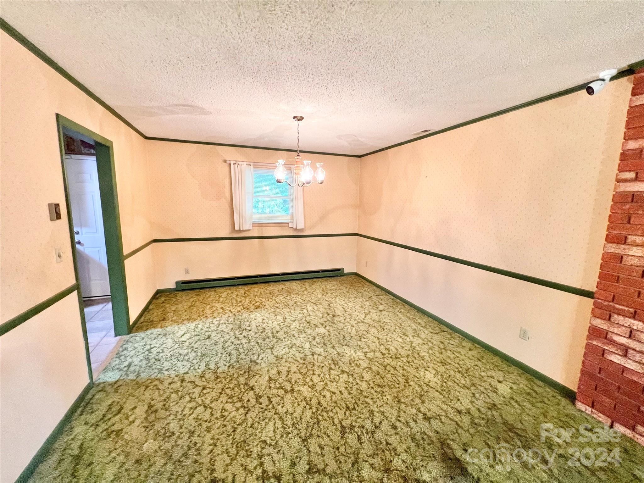 305 Lower Creek Drive