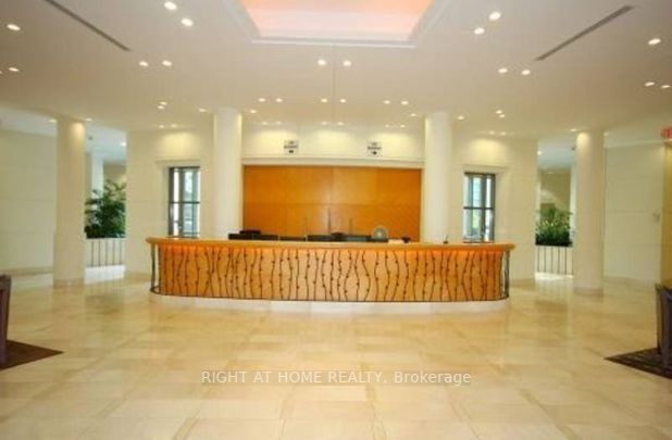 503 Beecroft Rd 1011