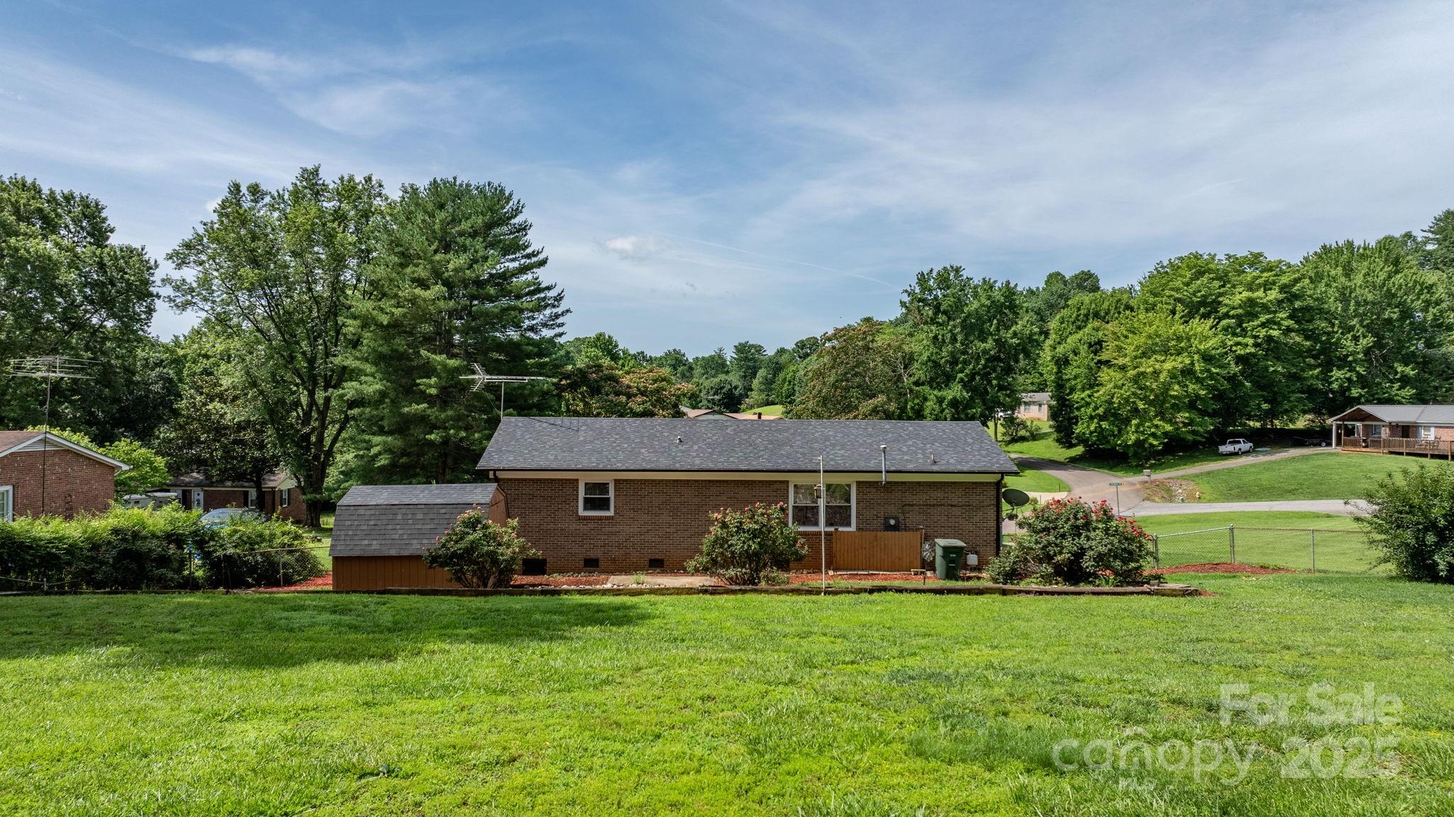 1040 Stagecoach Trail