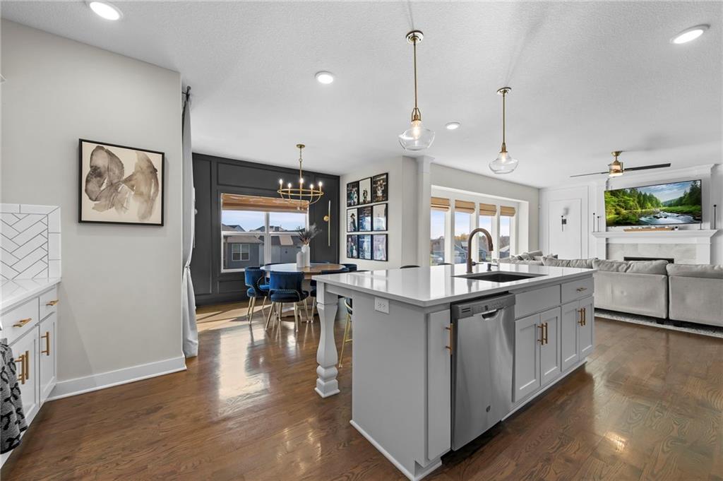 7613 N Tullis Avenue