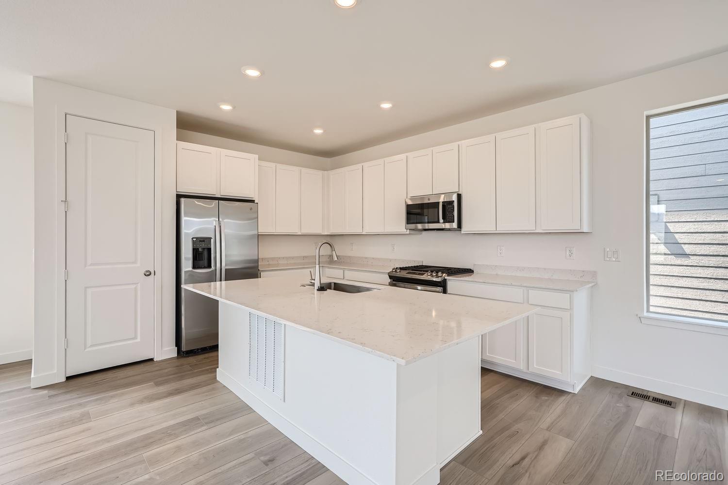 3234 S Russell Street