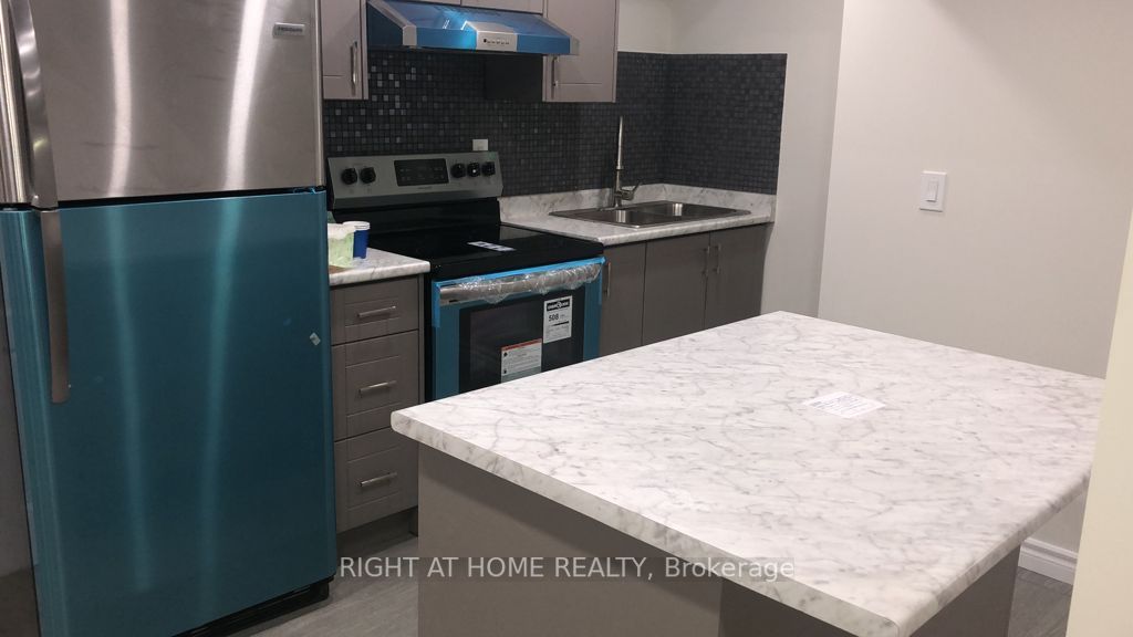 2545 Snow Knight Dr Lower