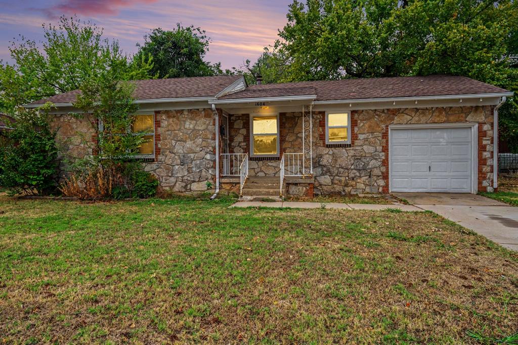 Cute and quaint in the heart of SW OKC! Wood floors predominant in common areas. Clean slate of colors and opportunities! You get 3 beds and 2 baths in this beautiful fixer upper! 2 bedrooms adjoin a sizeable bathroom. Second bath is off the hallway and great for visiting guests! Small kitchen with opportunity to blossom in to a chef's delight! Laundry is in the enclosed patio area. Garage accessible from back covered patio. Old school packaged HVAC system, floor vents and crawl space. This foreclosure home will not qualify for traditional mortgage options. Contact your Realtor today to make your fix and flip (or hold) offer.