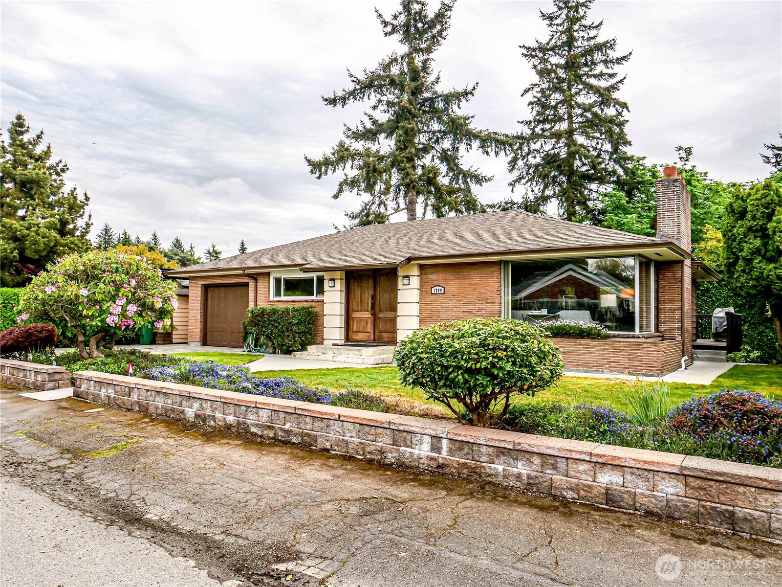 1709 NW 99th Street