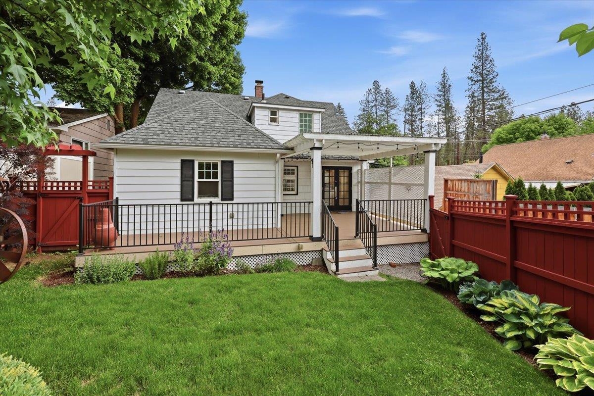 1916 S Bernard St