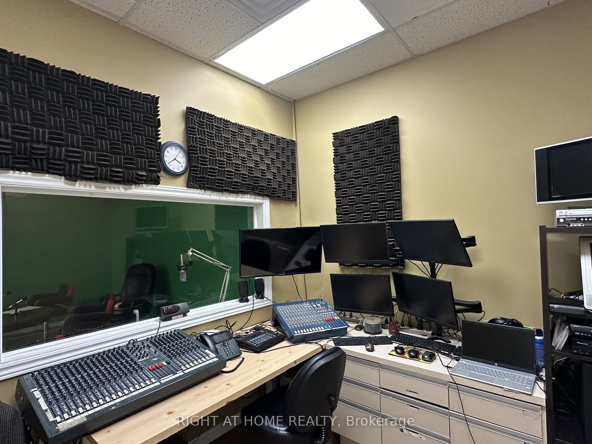 165 East Beaver Creek Rd 7