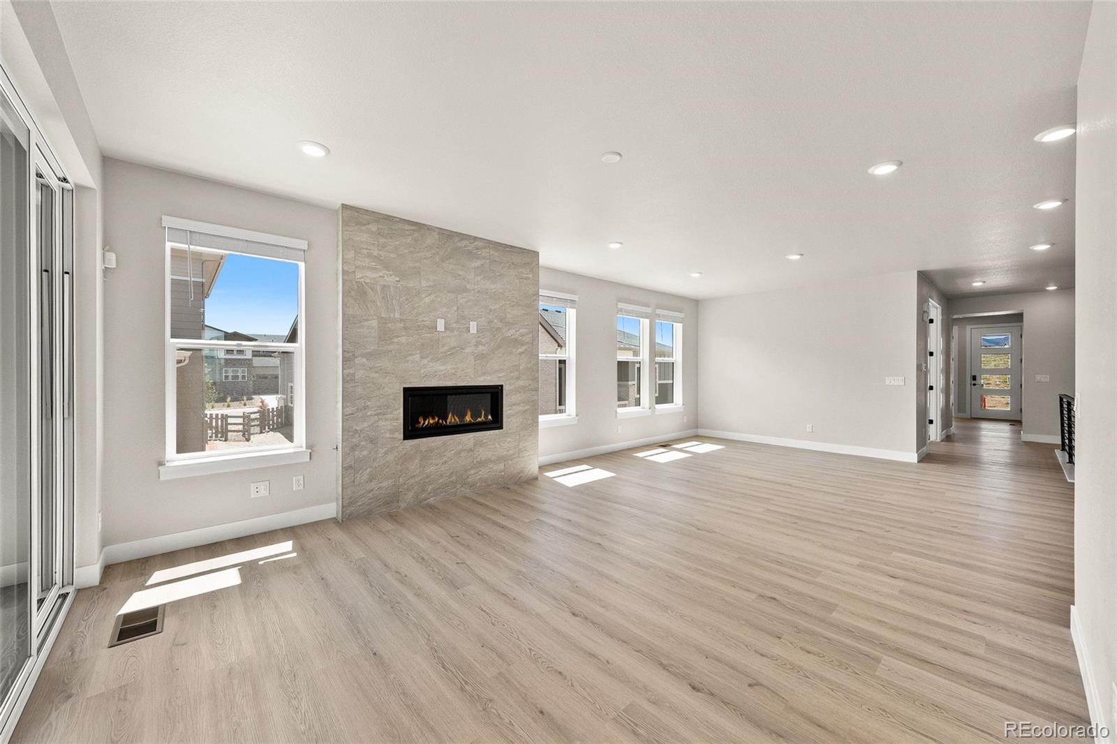 8632 Whiteclover Street