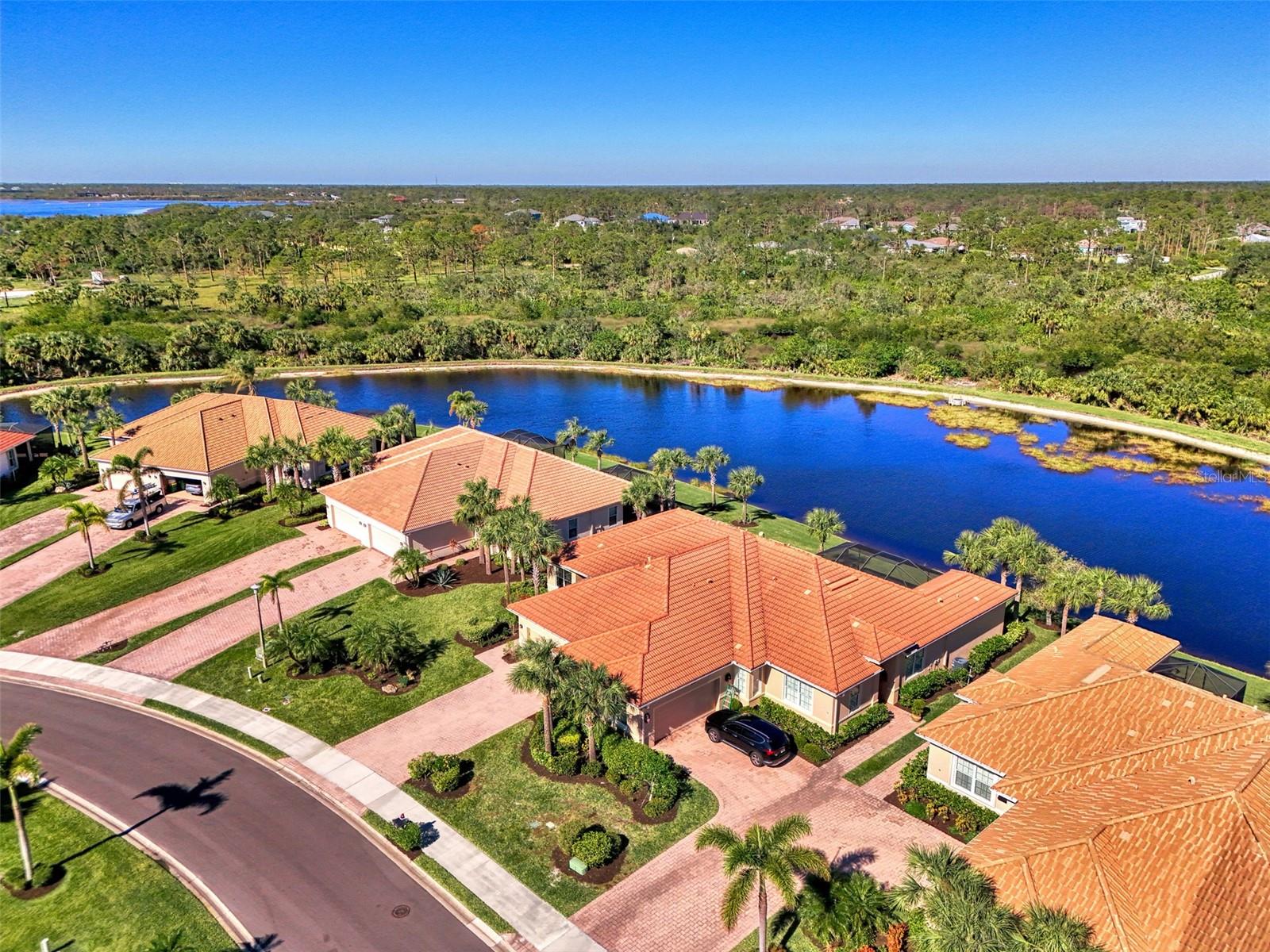 13091 Creekside Lane