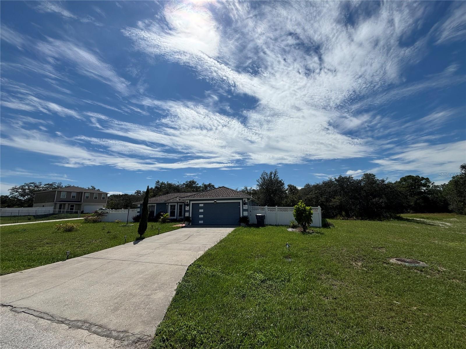1433 Sarasota Drive