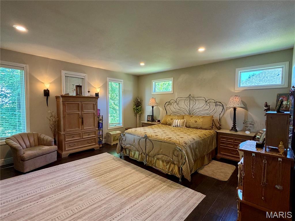 120 El Rancho Drive