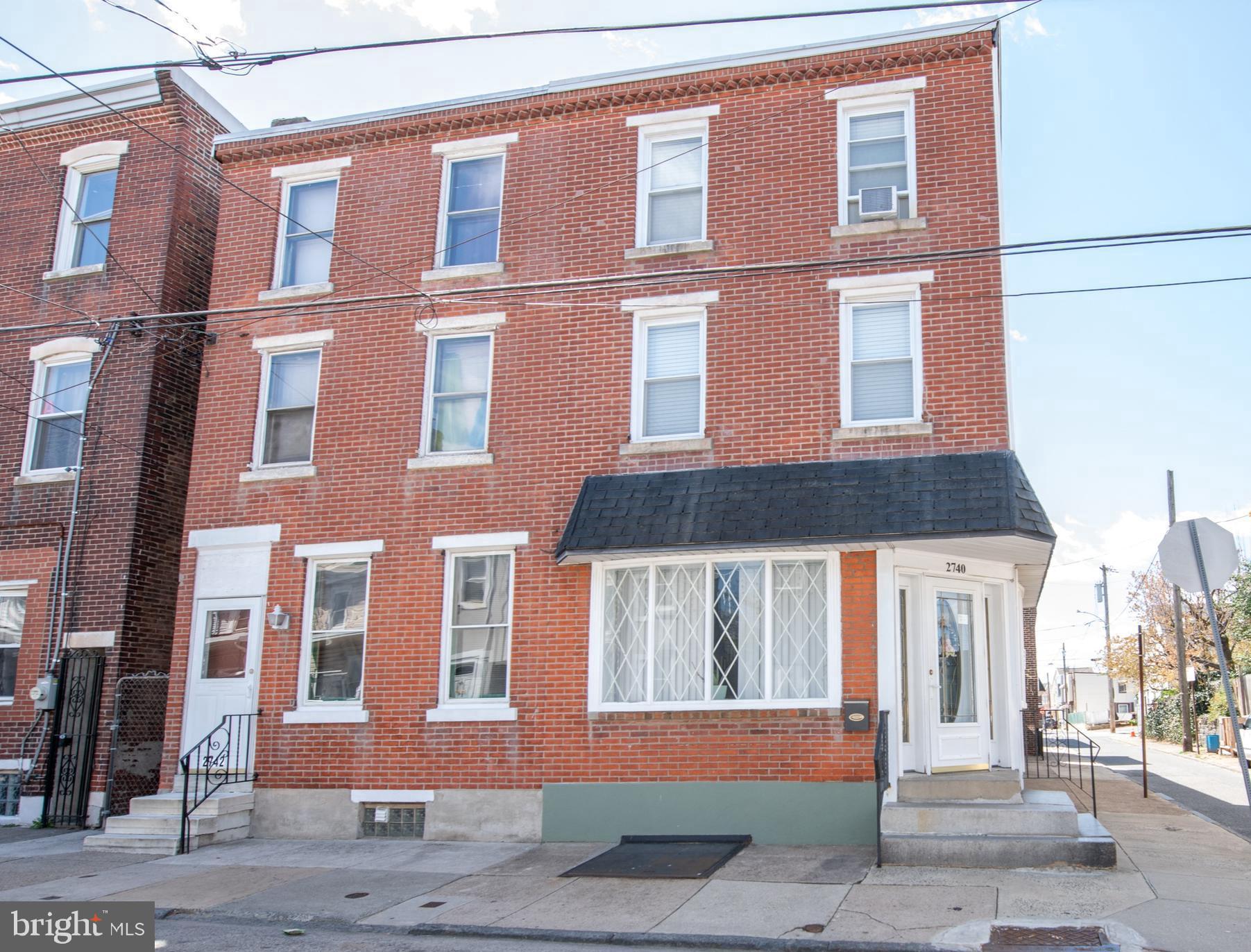 2740 Pratt St  